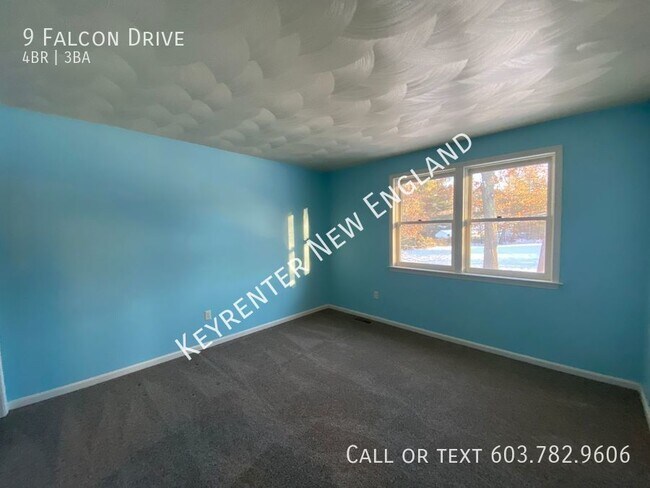 Building Photo - 9 Falcon Dr