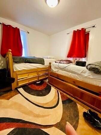 Building Photo - 25 Elliot St