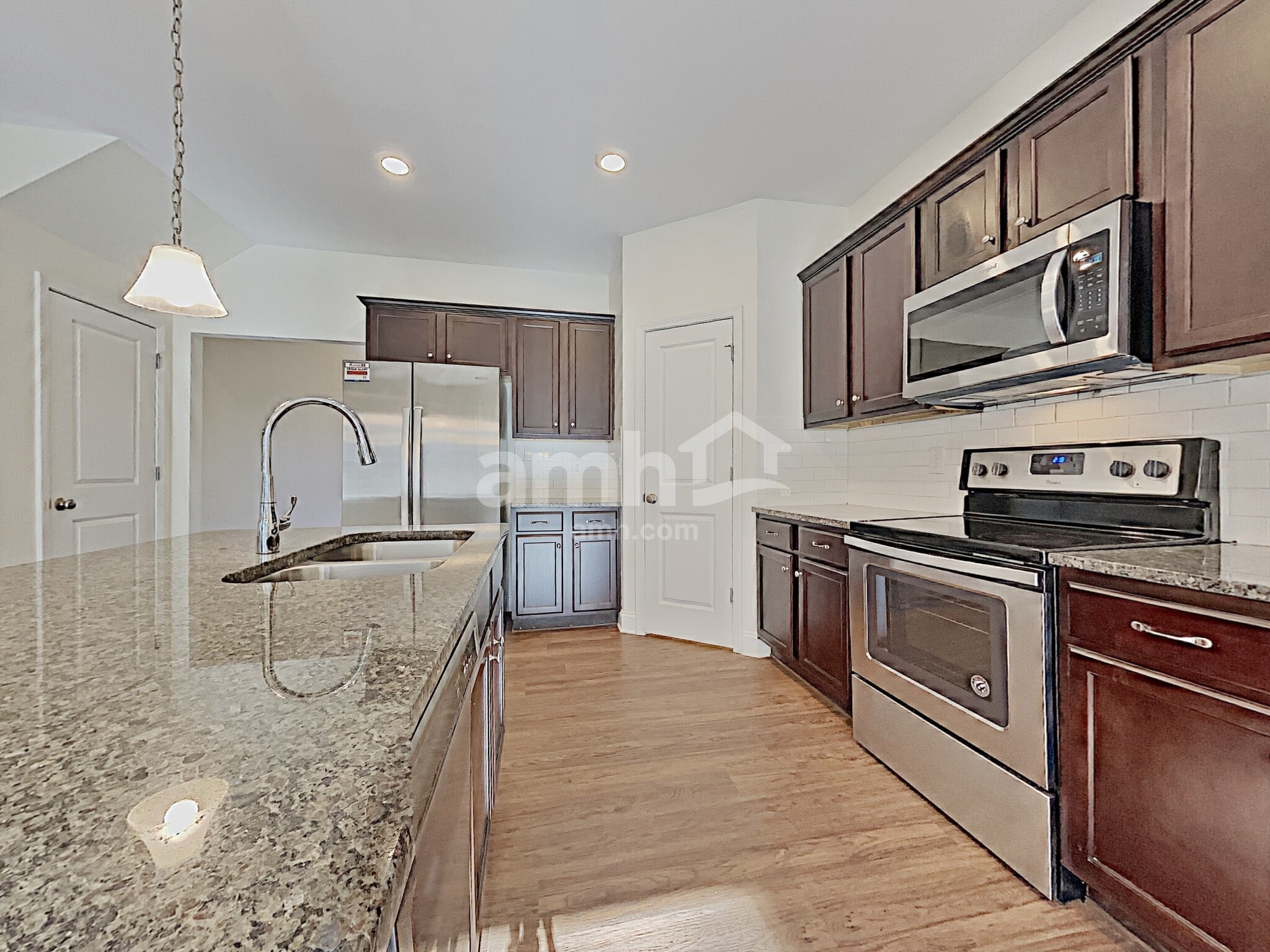 Building Photo - 121 Haeven Trail