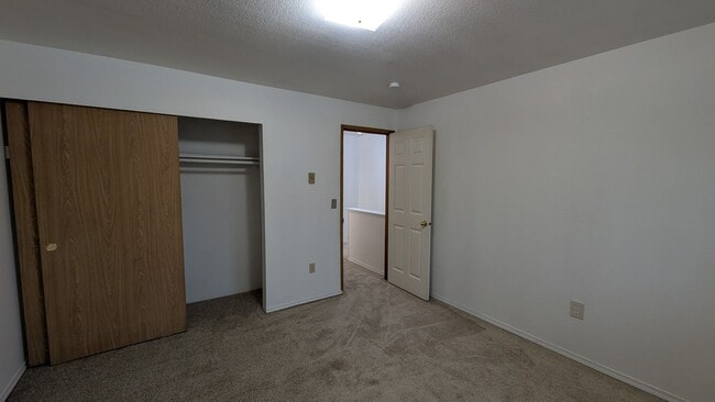 Building Photo - 115 124th St SE