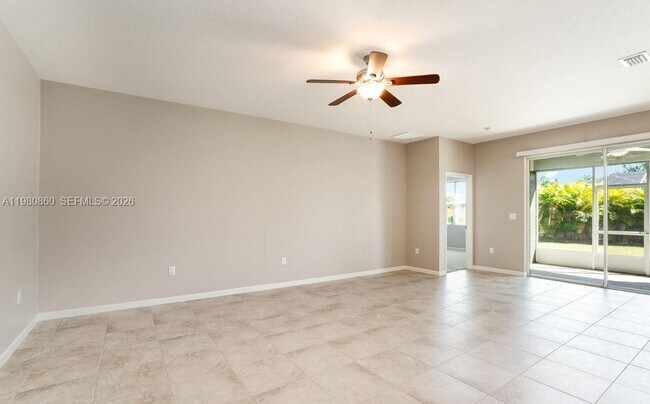 Building Photo - 744 Remington Green Dr SE