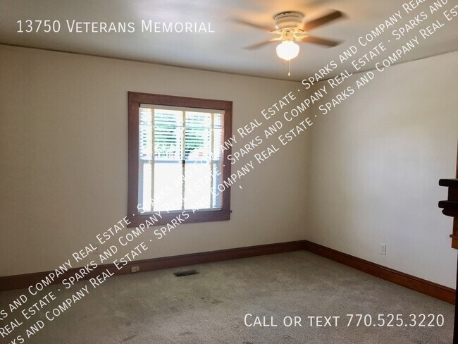 Building Photo - Winston Rental (Available to show Nov 1, 2...