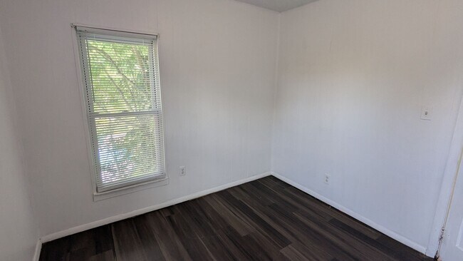 Building Photo - Springs Acquisitions, LLC 2387/2389 29th S...
