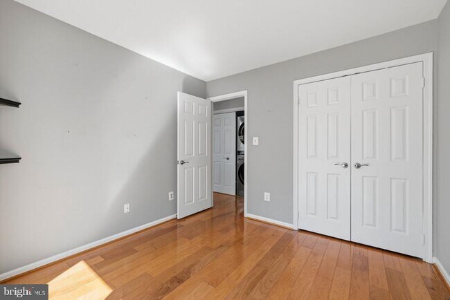 Building Photo - 1473 Church Hill Pl