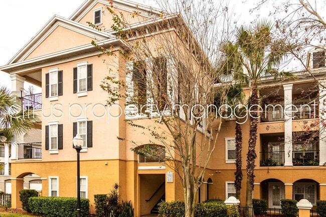 Building Photo - 2/2 Condo in Mosaic at Millenia