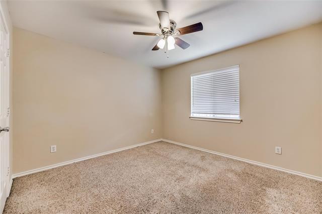 Building Photo - 2701 Sundance Dr