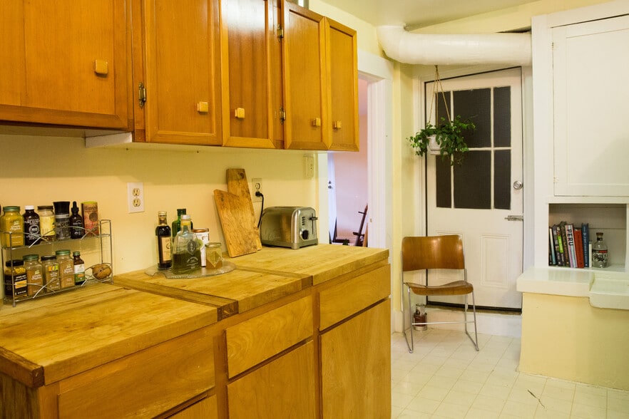 Building Photo - 917 Shattuck Ave