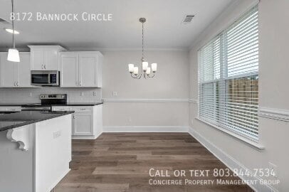 Building Photo - 8172 Bannock Cir