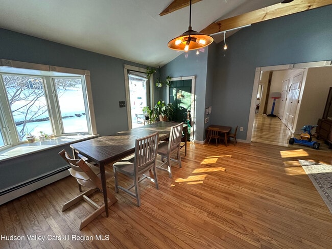 Building Photo - 180 Yerry Hill Rd