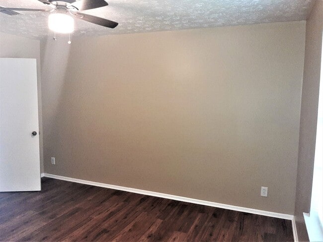 Building Photo - Charming 3-Bedroom, 2-Bath Home in Eastern...