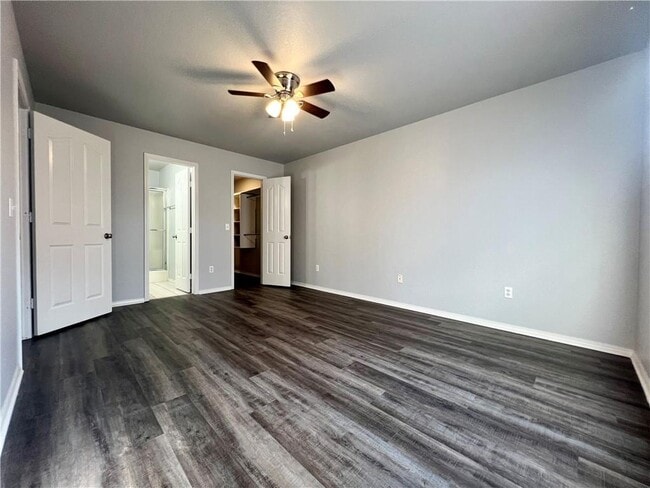 Building Photo - 2004 S Old Wire Rd