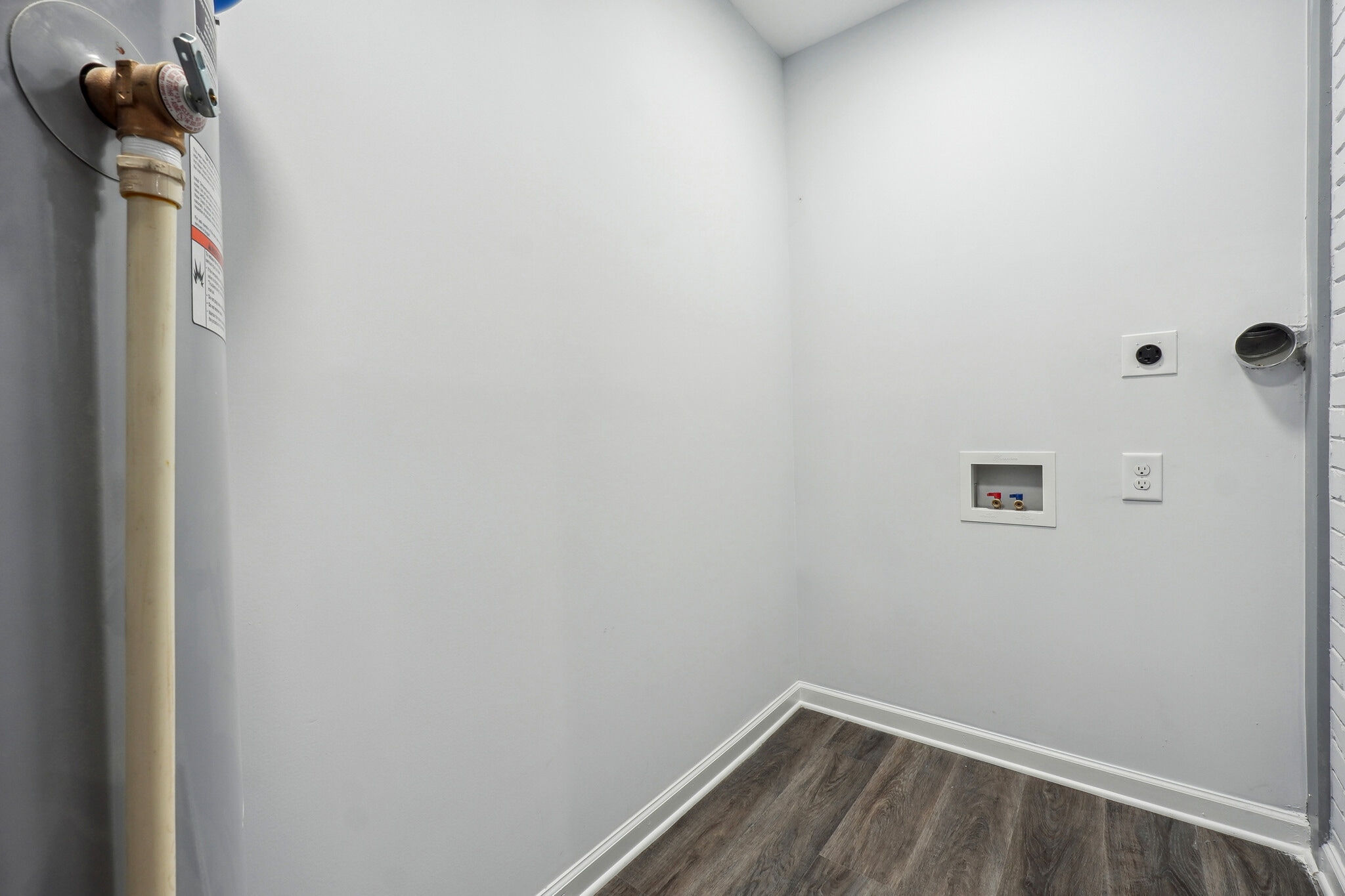 Building Photo - 2899 Gresham Rd SE