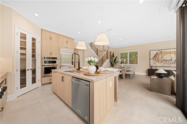 Building Photo - 118 Appian
