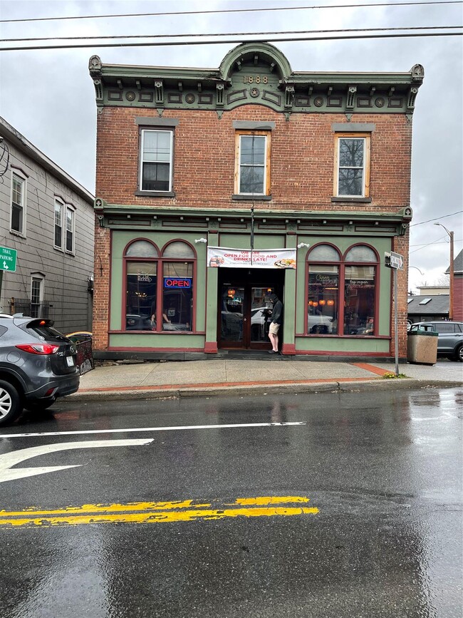 Building Photo - 59 Main St