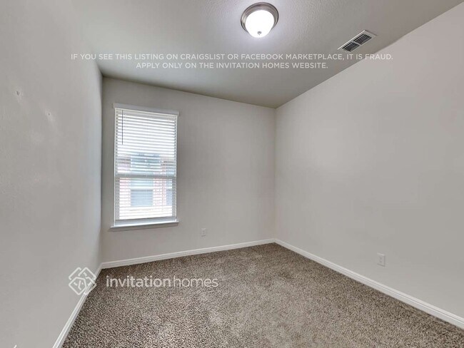 Building Photo - 146 Wagon Mound Dr