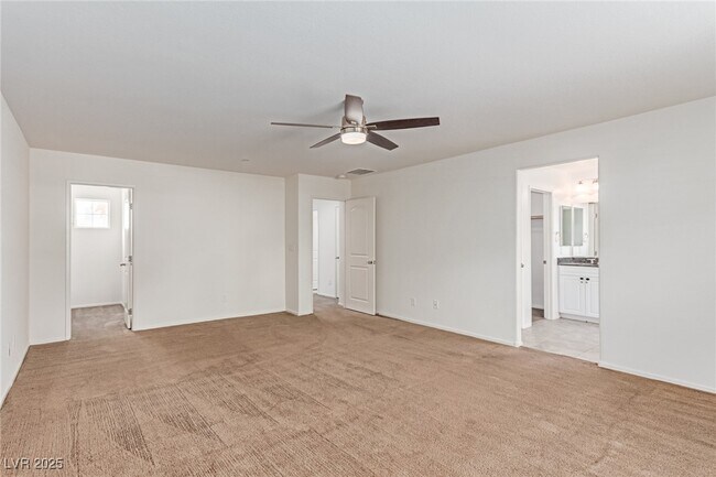 Building Photo - 386 Ambitious St