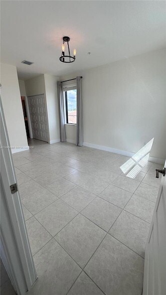 Building Photo - 8301 NW 41st St