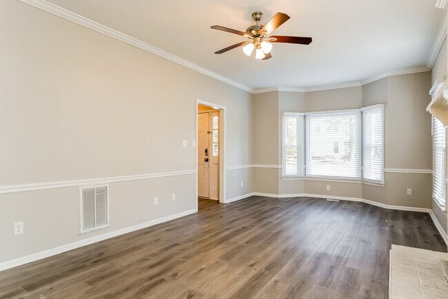 Building Photo - 1716 Netherfield Ln