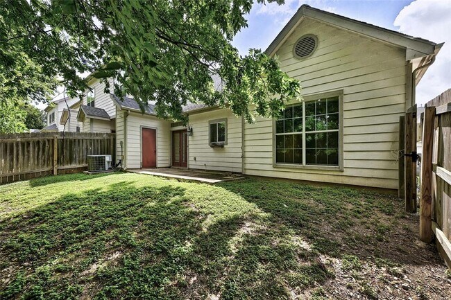 Building Photo - 12230 Abbey Glen Ln