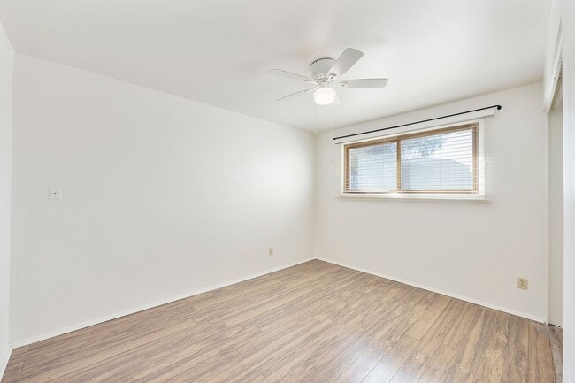 Building Photo - Great Location close to Old Town Scottsdale!
