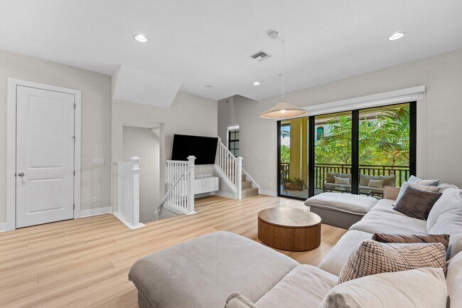 Building Photo - 5251 Beckman Ter