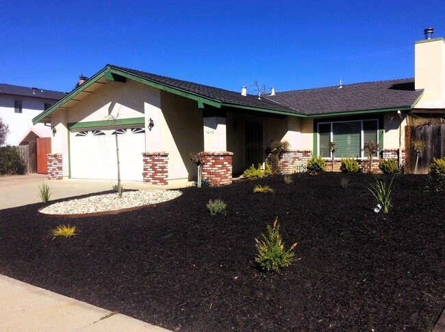 Building Photo - Lovely Single-Story Livermore Home Near Downtown | 3 Bed, 2 Bath