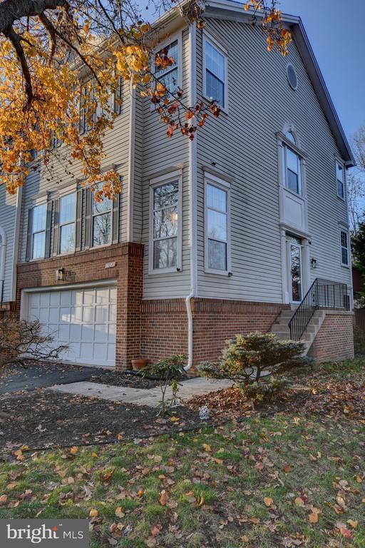 Building Photo - 13020 Quartz Ln