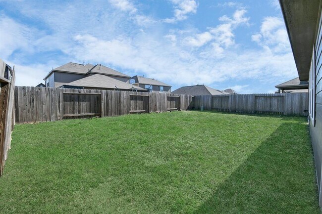 Building Photo - 8815 Bison Mdw Trl