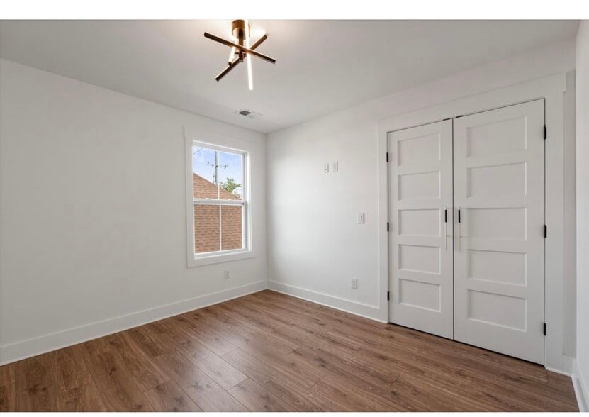 Building Photo - 151 Fain St