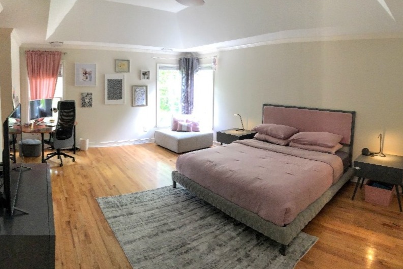 Master Bedroom w/Vaulted Ceiling - 7295 Village Creek Trce