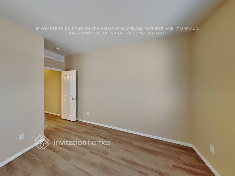 Building Photo - 25777 N 163rd Dr