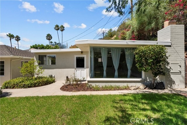 Building Photo - 523 Meadows Dr