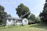 Building Photo - 890 N Oakwood Rd