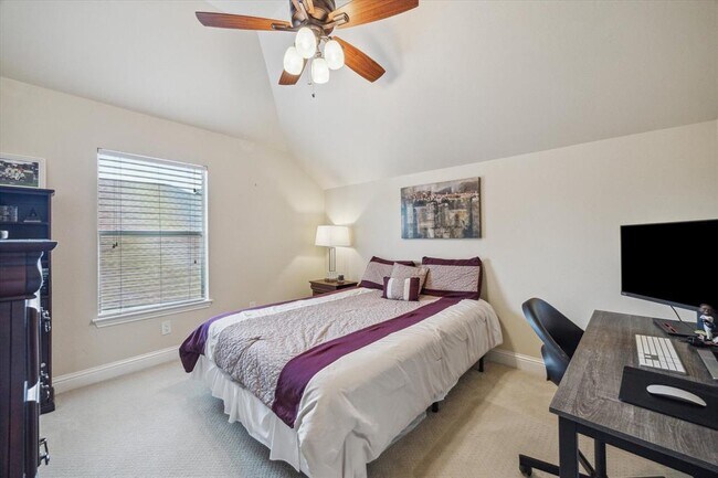 Building Photo - 9510 Comstock Meadows Dr