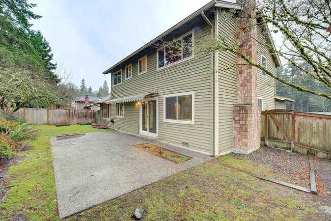 Building Photo - 16611 NE 48th Ct