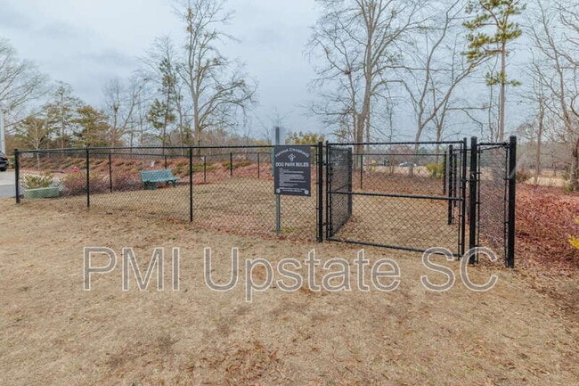 Building Photo - 413 Camarillo Ln