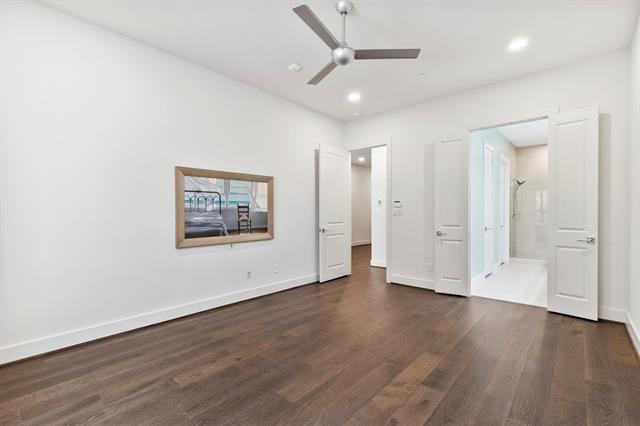 Building Photo - 15875 Spectrum Dr