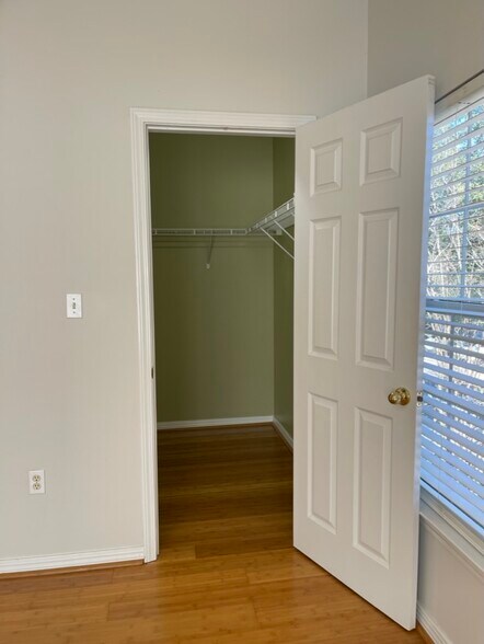 Building Photo - 1501 Partin Dr N