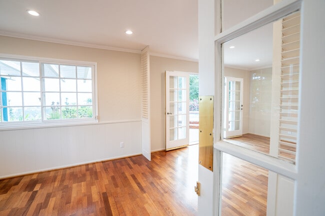 Building Photo - 920 Stewarton Way