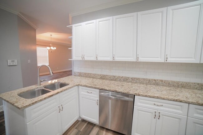 Building Photo - 5434 Hampton Hill Cir