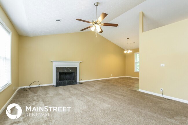 Building Photo - 5559 Princeton Oaks Ln