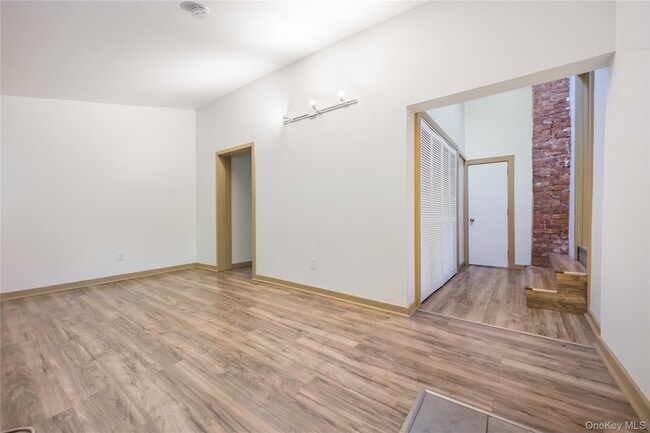 Building Photo - 1300 NY-22