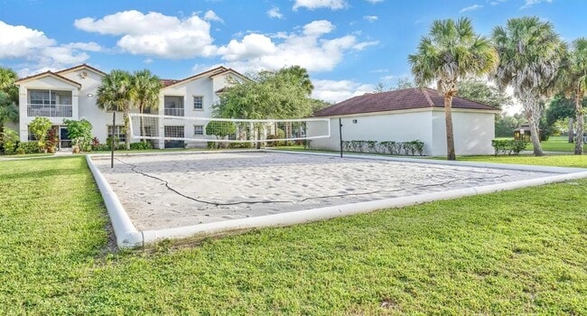 Building Photo - Bright & Beautiful 2/2 Condo in The Estate...