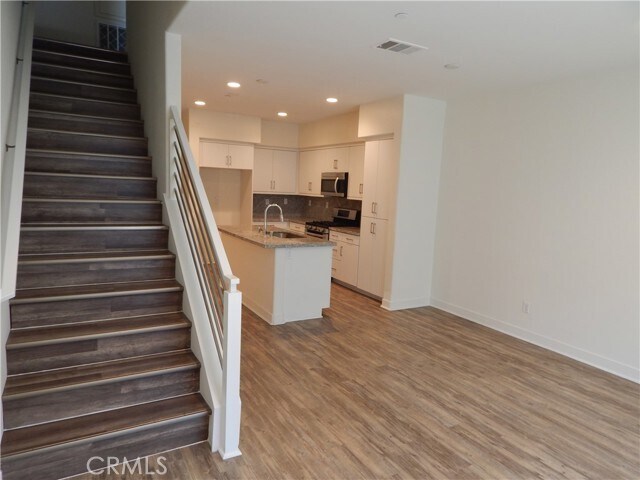 Building Photo - 9046 Garvey Ave