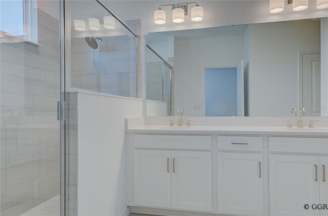 Building Photo - 15141 Summer Harvest St