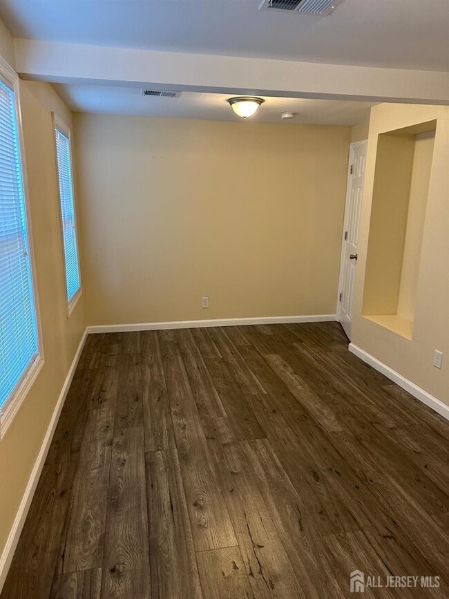 Building Photo - 9 Christopher St