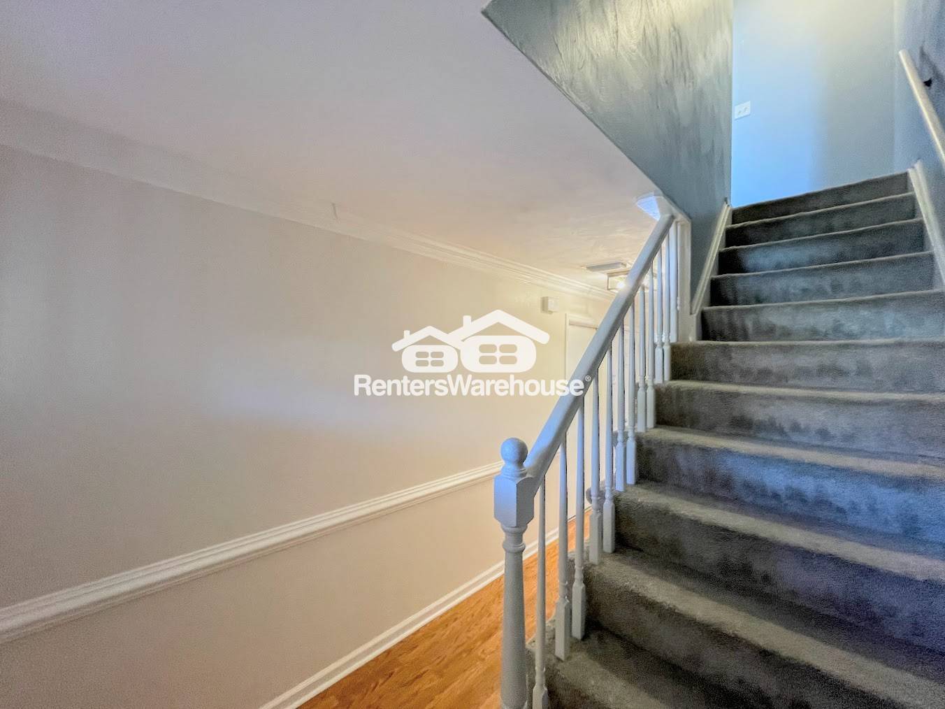 Building Photo - 447 San Roman Dr