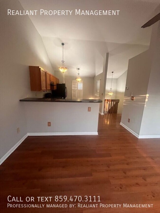 Building Photo - 400 Platt Dr