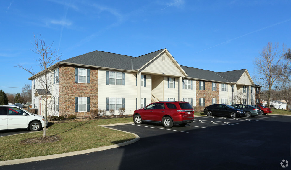 Building Photo - Stone Crossing