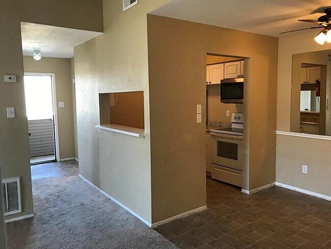 Building Photo - 12619 Ashford Meadow Dr